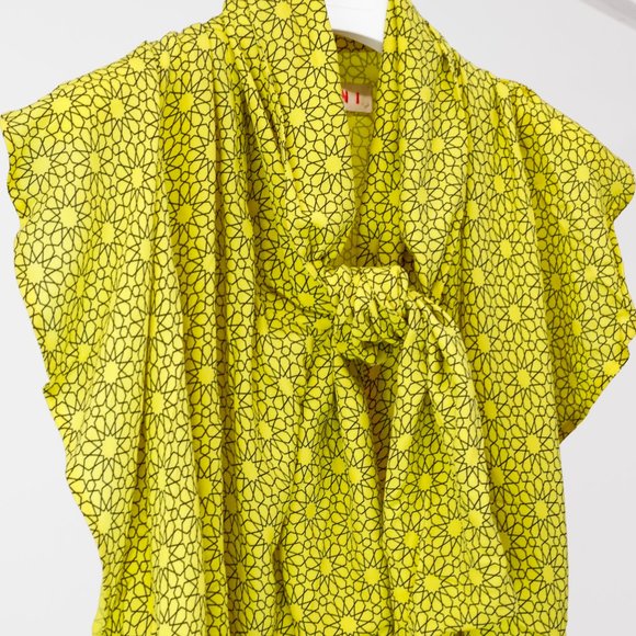 Marni AW/11 Geometric Tie Neck Ruffle Blouse - Picture 3 of 10